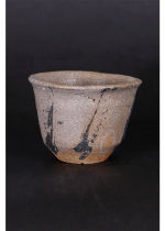 [:ja]小山富士夫　絵唐津盃[:en]Koyama Fujio /  Ekaratsu(Egaratsu) Sake cup[:]